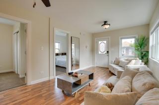 Walk to Metra Pet-Friendly Blue Island Apt - Blue Island - 6