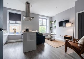 Captivating and Cosy 2BR House with Captivating Cathedral Views - Norwich - 1