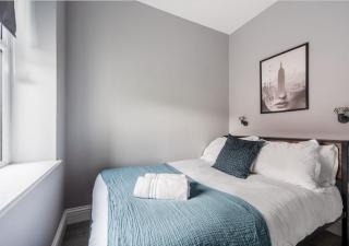 Bright and Cosy 2-BR House with Captivating Cathedral Views - Norwich - 9