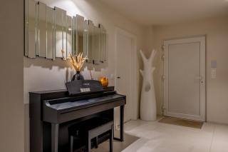 Grand Spa-Francorchamps Villa - Chalourous "home sweat home" for Families, Friends & Pilots - Splendid 4-Bedroom with Home Cinema theater & pool - Spa - 3