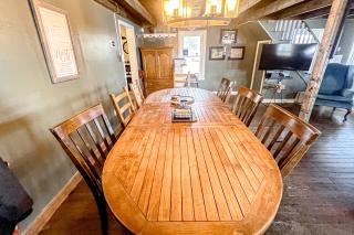 Lakefront Living - 5