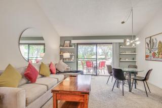 Palm Desert Resort Country Club Condo with Views! - Palm Desert - 0