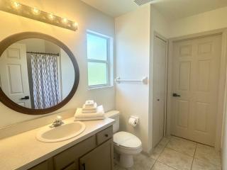 Casa de Augustine, 3 bed pool home newly renovated, backing on to the golf course - Haines City - 3
