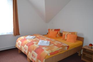Relax Hotel Pelikán - Hluboká nad Vltavou - 4