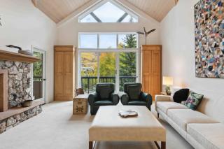 The Borders Lodge - Upper Borders 402 - 9