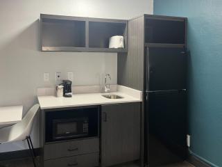 Studio 6 Huntsville, AL University Drive - 2
