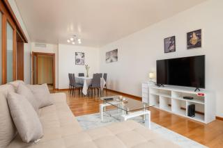 North Atlantic Apartment - 4