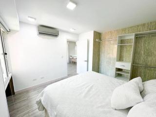 Urban Paradise Apt at El Rosal - Caracas - 2