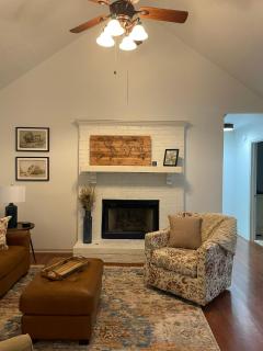 Senoia Retreat - - 5