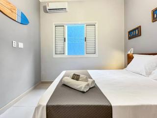 Maraka 11 50m da Praia 1 Suite AC Cozinha Privativa Piscina - Guarujá - 3