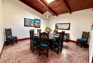 T1-House 14 guests 3 blocks from Central Park - 9