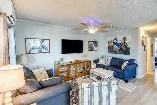 1 Mi to Jolly Roger Condo with Pool in Ocean City! - Ocean City - 0