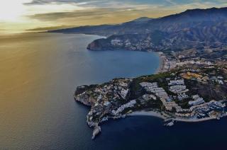 Seaview Terrace, Beachfront Bliss & Towncenter - Terraza con vistas al mar, a pie de playa y céntrico - La Herradura - 9