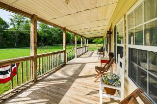 Peaceful McEwen Home with Spacious Yard! - McEwen - 9