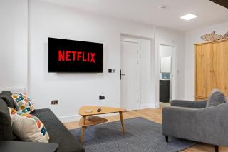 Small Studio Arnold Nottingham - 4