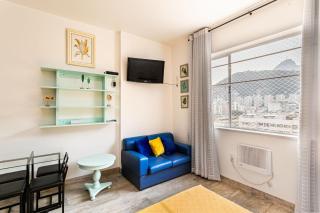 Copacabana Light - Conforto + 1 Ticket ou Transfer - Rio de Janeiro - 2