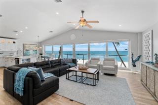 Modern Direct Beachfront Paradise, 3 Bedroom, 2 and Half Bath - 1