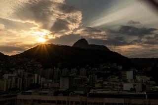 Copacabana: Vista del Cristo y Conforto para 3 - 4
