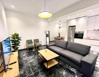 CK Athens Fine Stay - 2BR Lux & Modern - 2 min from Metro - Atene - 0