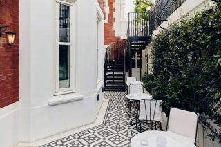 At Sloane - Londra - 1