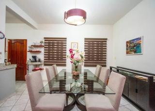 Casa con alberca y amplio espacio para tu familia - 2