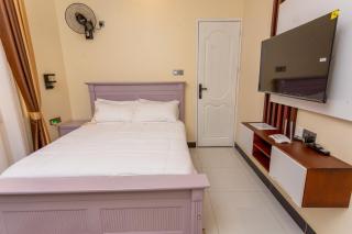 Blanket Suites - - 3