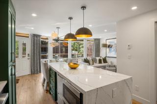 Le Clairvaux Unit 8, 2BD Newly Remodeled Condo in Downtown Aspen - 4