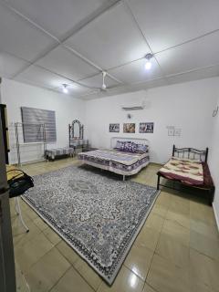 Homestay Sarah Ali Kuantan 3BEDROOM 2WASHROOM SELESA,BERSIH & LUAS - 1