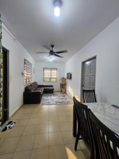 Homestay Sarah Ali Kuantan 3BEDROOM 2WASHROOM SELESA,BERSIH & LUAS - Kuantan - 9