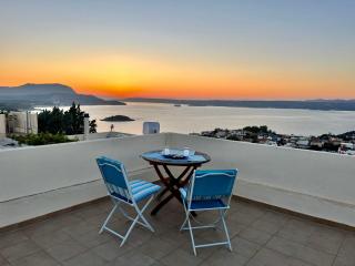 Villa Petaloúda - Plaka - 9