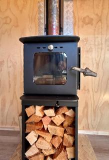 Cosy Tiny Container Cabin - Carterton - 6