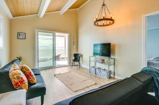 Serene Lakefront Standish Home with Fire Pit and Grill - 7