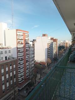 Av Colon solo flias de 3 personas - Mar del Plata - 0