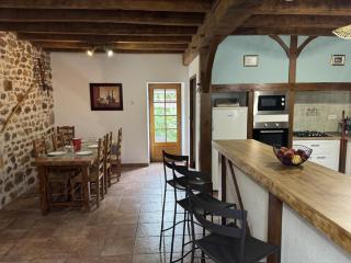 Maison de ferme restaurée avec mini ferme, terrasse et grand jardin près de la Vallée du Cher - FR-1-489-270 - Le Cluzeau - 8