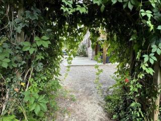 Maison de ferme restaurée avec animaux admis, proche du Cher - FR-1-489-270 - 5