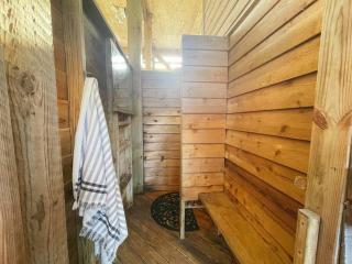 Dune Haus - Oceanfront w Hot Tub, Private Beach - 1