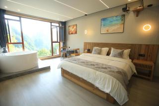 Mountain-scenery inn - 6