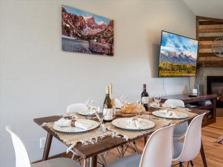 Targhee & Teton Getaway - Driggs - 4