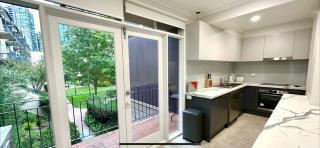 Two Apartments in Garden Complex near Casino, MCEC and MCG - 4