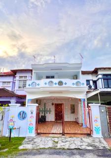 Wonder Teddy Indah House for 1-11pax at Bukit Indah Near Legoland and Ecobotanic - Johor Bahru - 8