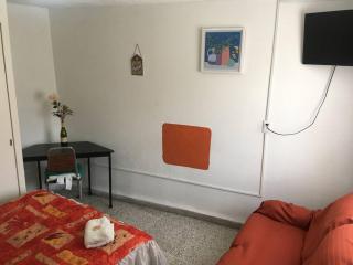 3 Air Conditioned brs with Office Area, Gated Parking and Free Mini Pool Table - 8