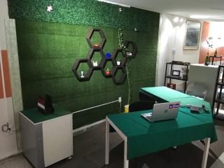 3 Air Conditioned brs with Office Area, Gated Parking and Free Mini Pool Table - 8