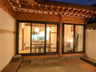 JAY Hanok ㅡ 3BR 3Bath ㅡ 8min from Anguk STN - Seul - 9