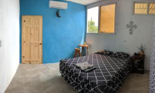 Casa Zoila Hospedaje frente al lago Lakefront lodging - 3