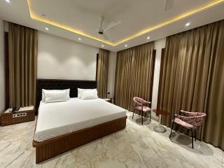 Bhagya Homestay Royal Room-Mohali's Best - 6