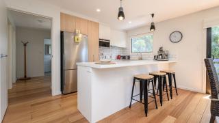 Classic 70's Beach House Outside - 97-99 Lohr Avenue - Inverloch - 8