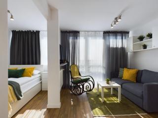 Warsaw City Centre - Apartment for 3 people by Noclegi Renters - 0