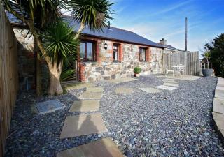 Nyth y Wennol - Abersoch - 0