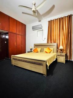 Premier Inn Family Apartment - Lahore - 0