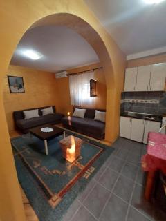 Apartmani Kolovic Susanj - Bar - 1